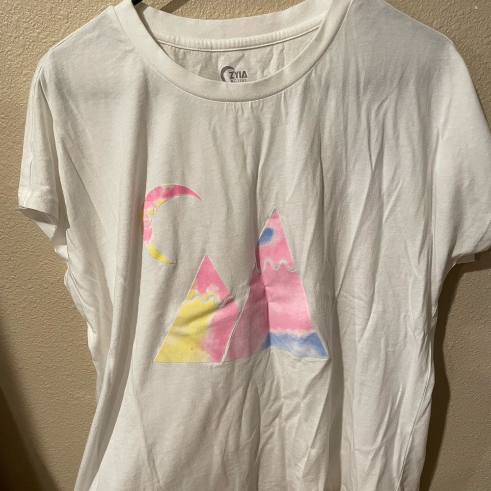 White Mountain Short Sleeve T